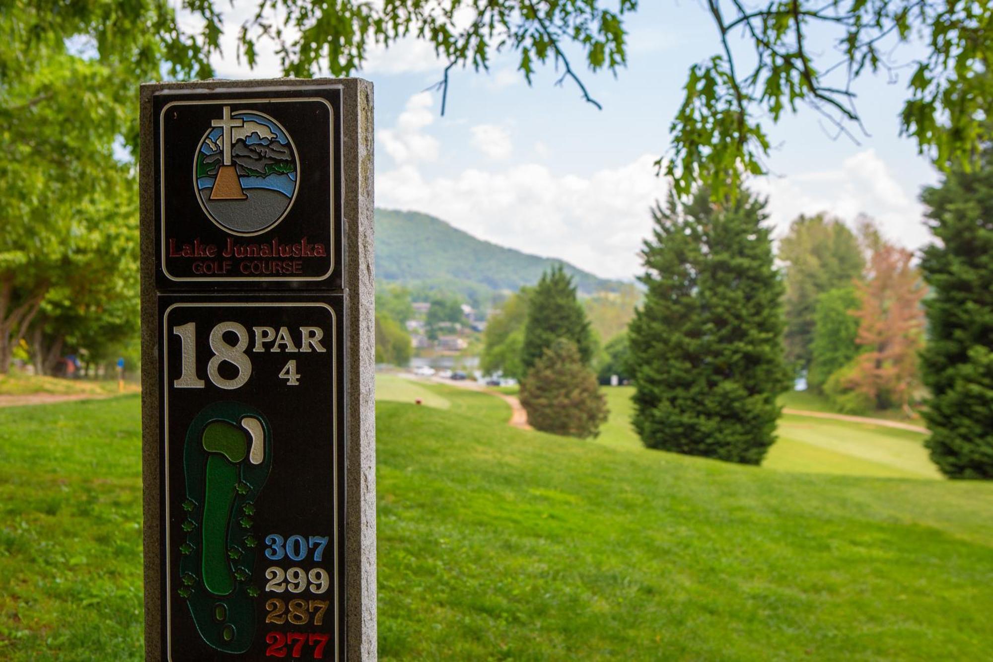 Hood Lower Lake Junaluska Bagian luar foto